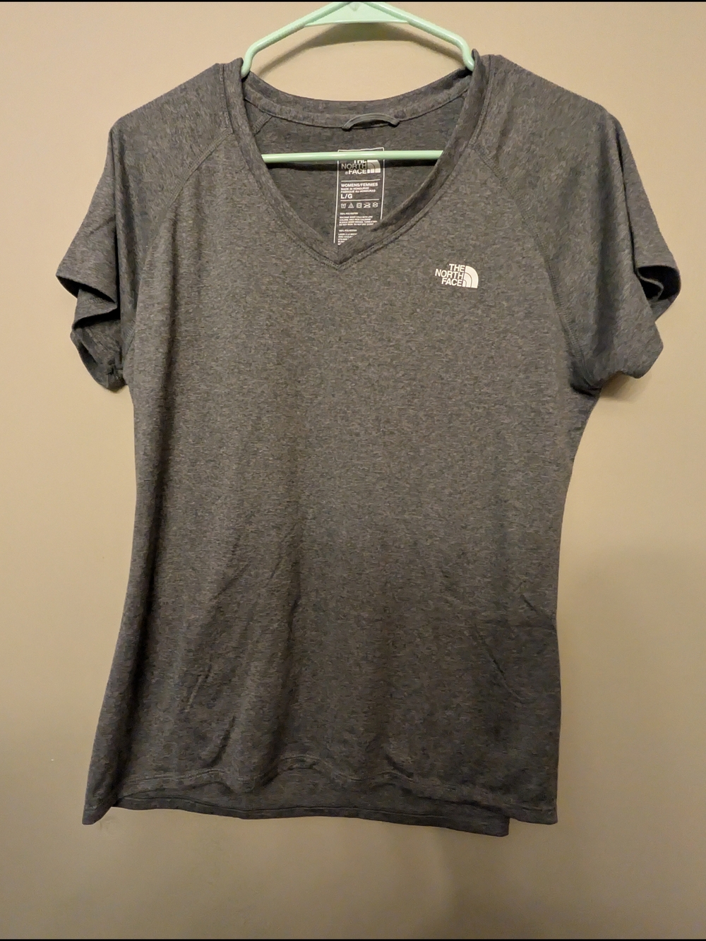 The North Face Women's V-Neck Short Sleeve Tee - Gray